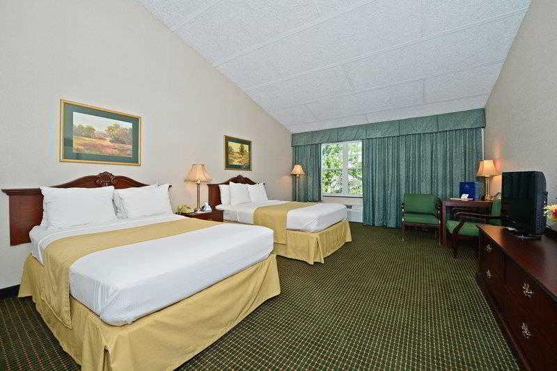 Clarion Inn Falls Church-Arlington Exteriér fotografie
