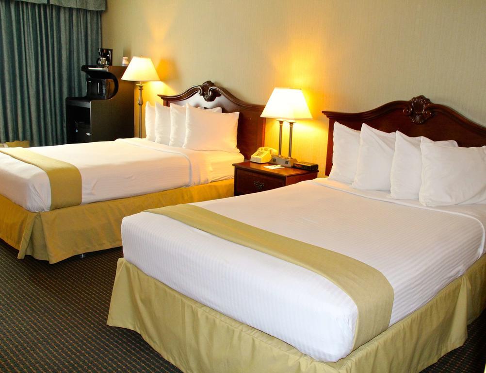 Clarion Inn Falls Church-Arlington Exteriér fotografie