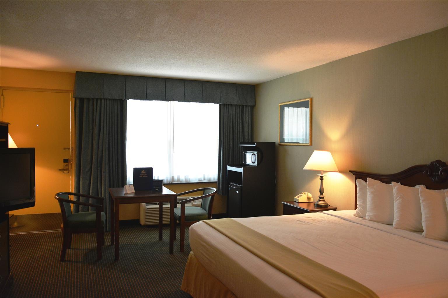 Clarion Inn Falls Church-Arlington Exteriér fotografie