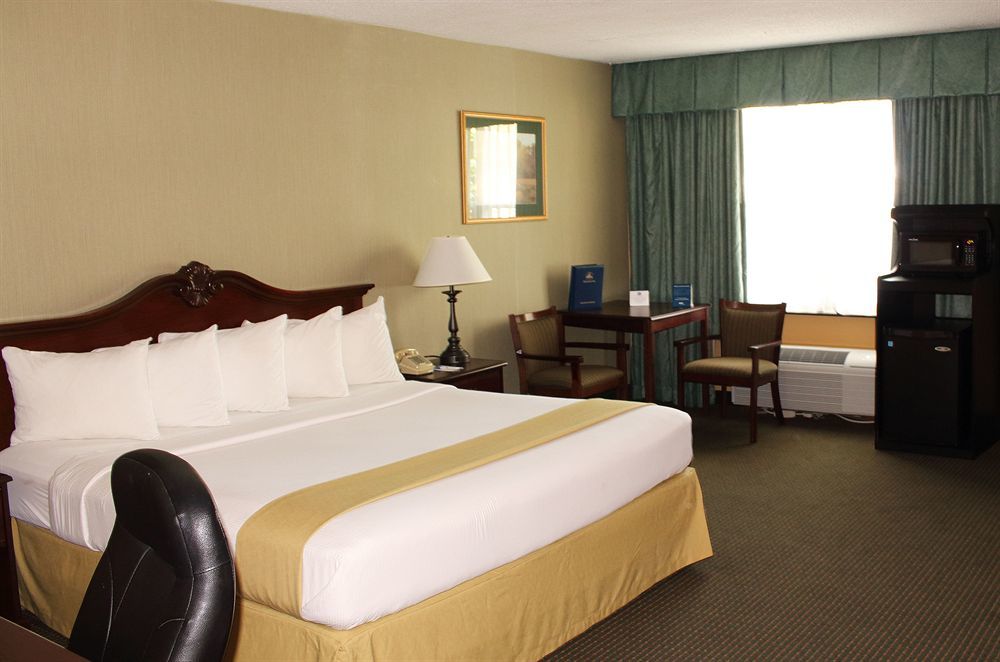 Clarion Inn Falls Church-Arlington Exteriér fotografie